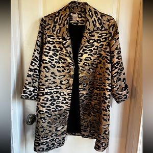 Chicos’s Topper Shantug Hi Low Animal Print Jacket